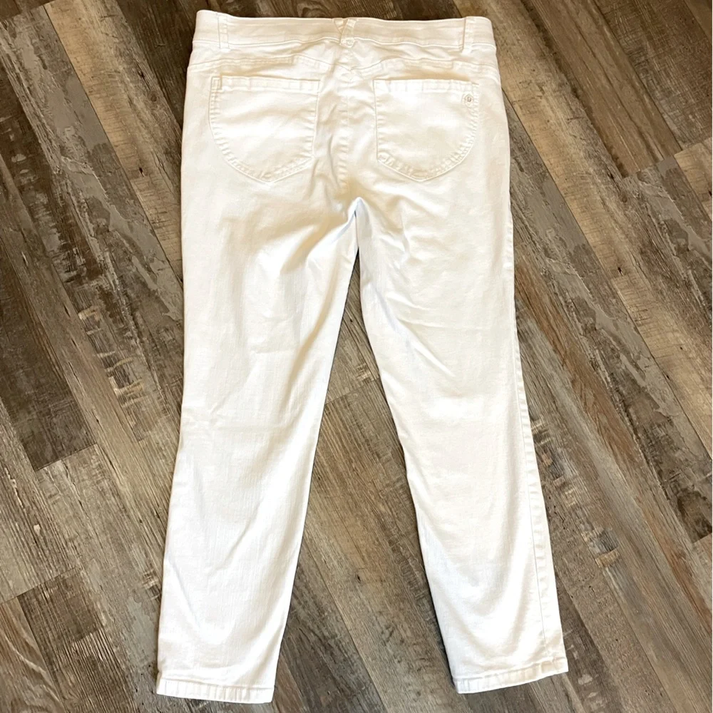 Democracy Women’s “Ab” Technology Straight High Waist Ankle Stretch Jeans, Sz 12 - Picture 2 of 10